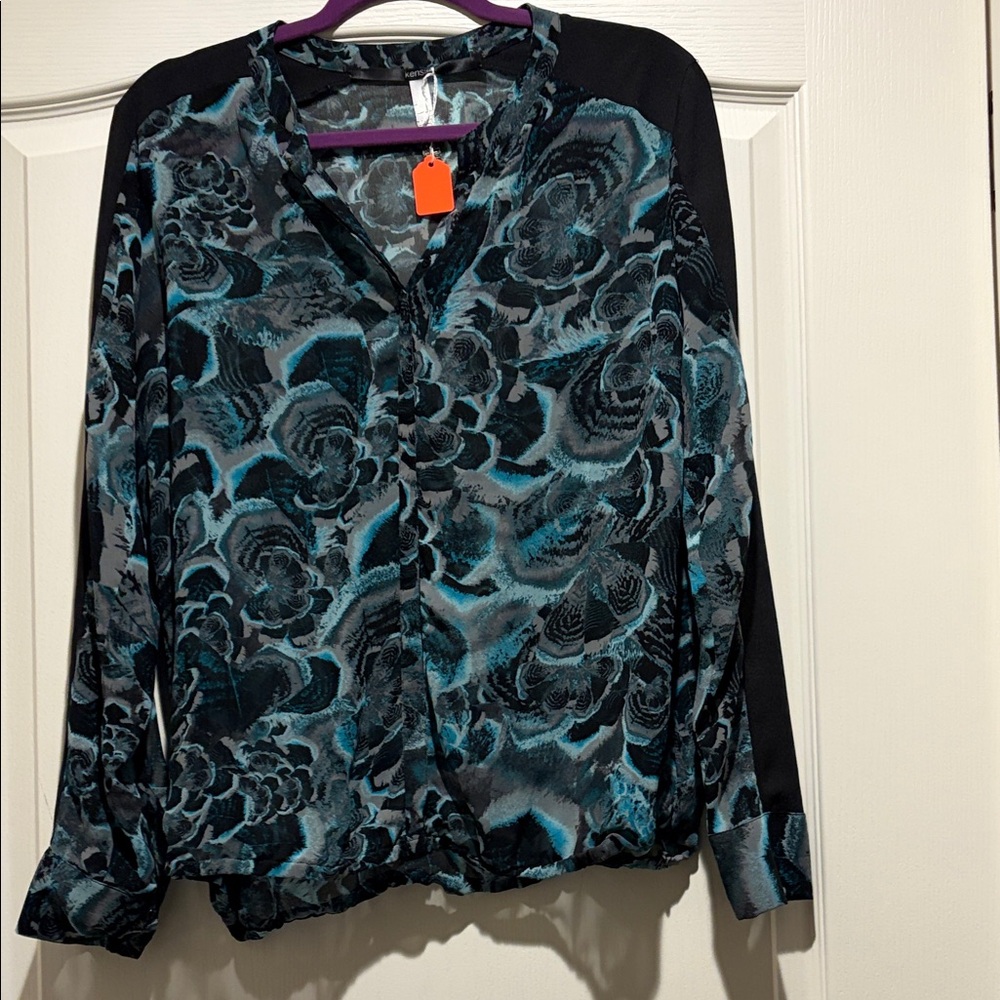 Kensie Black and Blue Floral Blouse